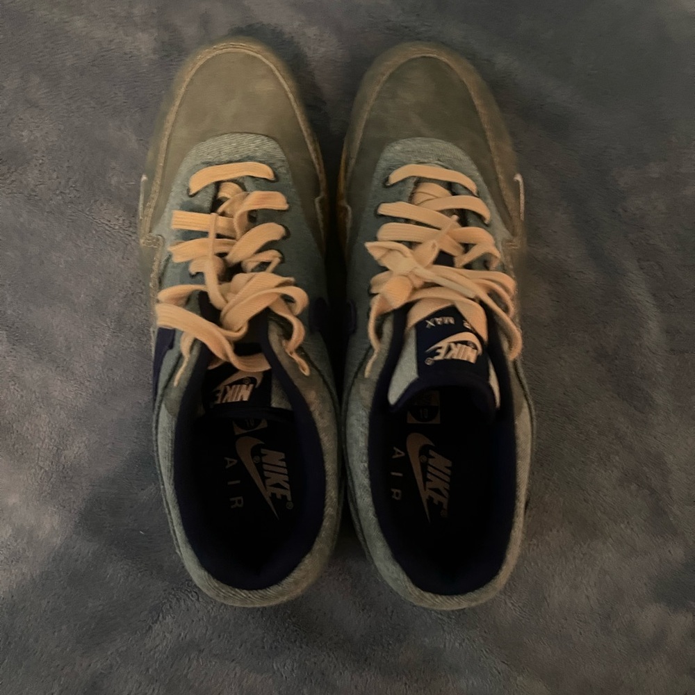 Dirty Denim Air Max 1's